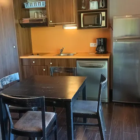 Apartament Au Rez-de-chaussee Avec Terrasse, Acces Espace Aquatique - Fr-1-165b-41 *
