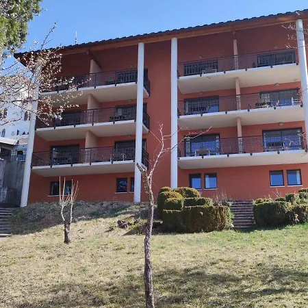 Au Rez-de-chaussee Avec Terrasse, Acces Espace Aquatique - Fr-1-165b-41 * Jausiers